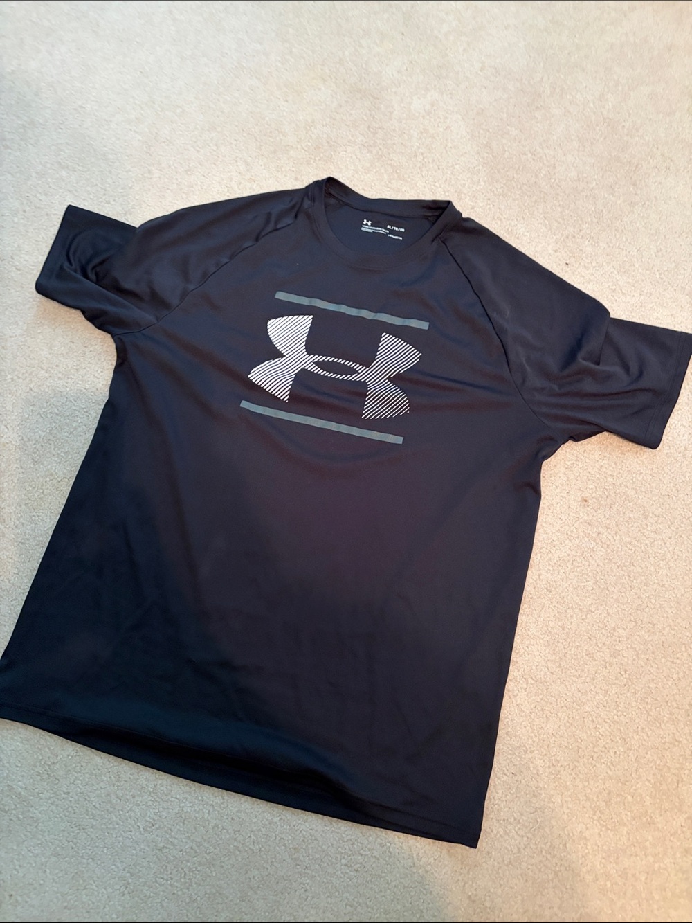 Under Armour Black Short-Sleeve Performance Tee with Gray Logo Detail